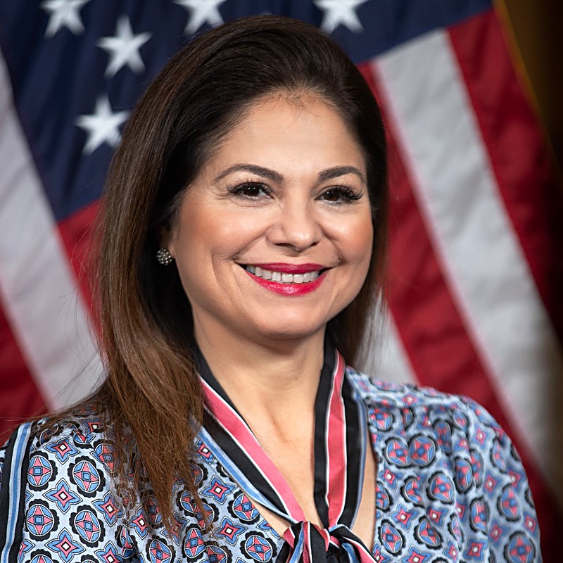 Roxanne Lerma, Media and Communications